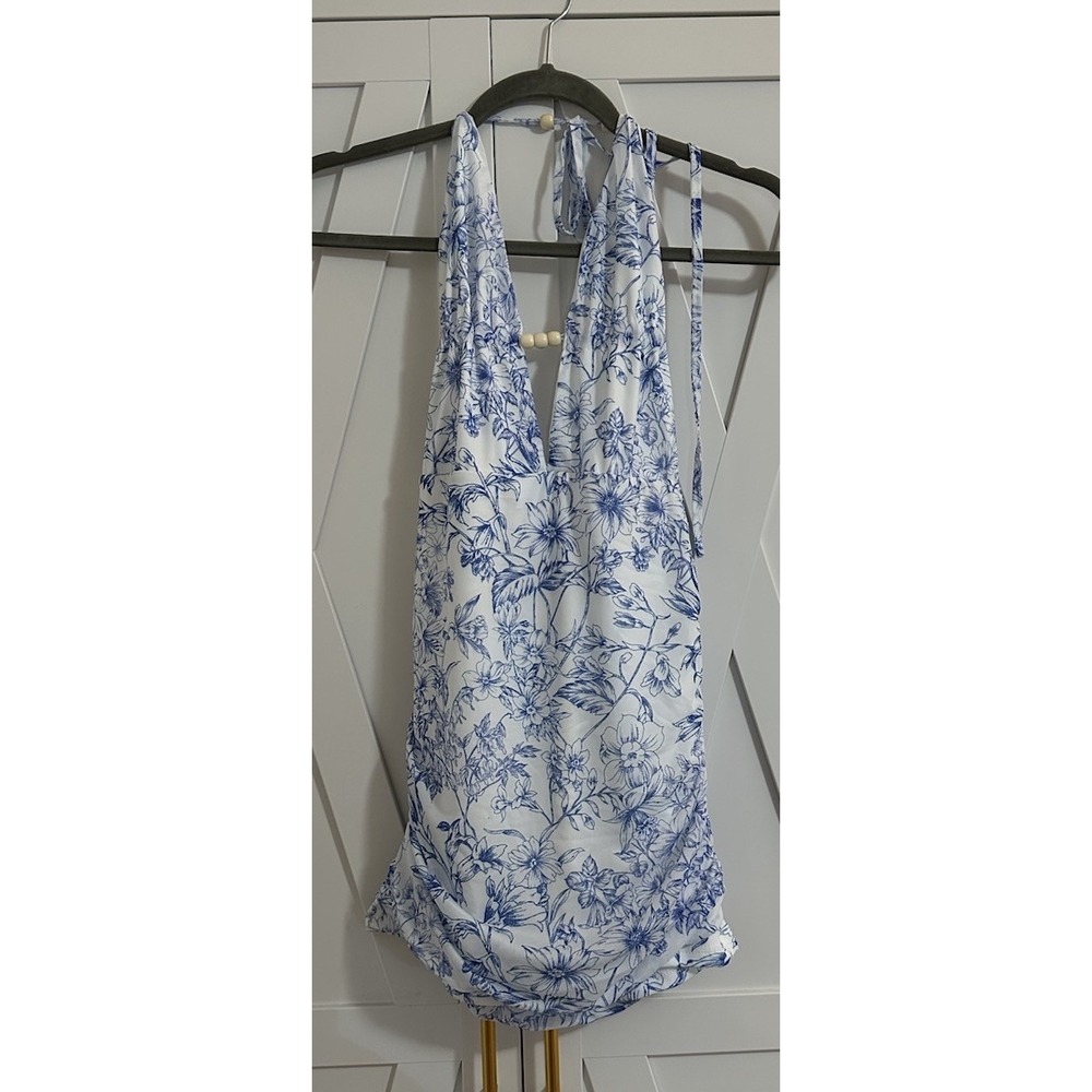 Women's Sleeveless Halter Neck Tie Back Top Size Small